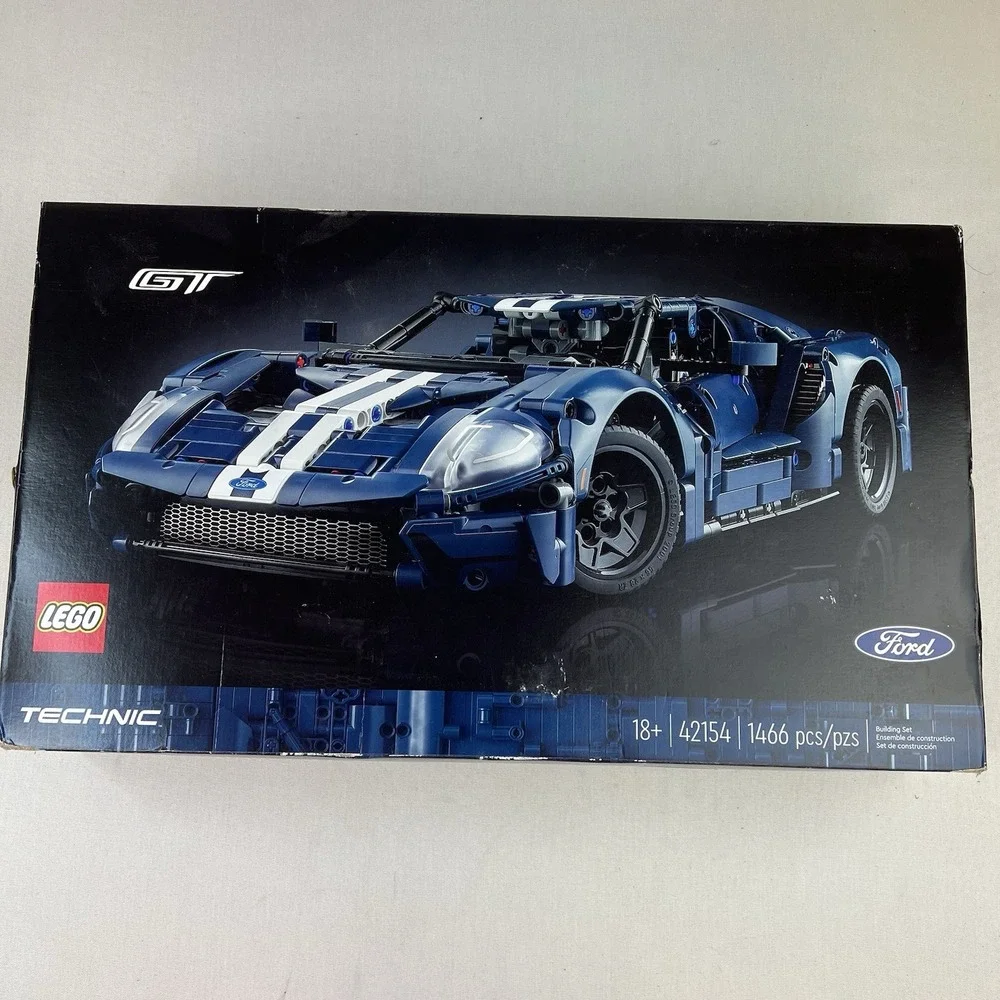 LEGO Technic 2022 Ford GT 42154 Car Model Kit